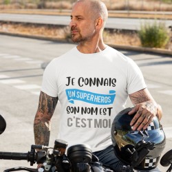 T shirt Je connais un super héros c'est moi